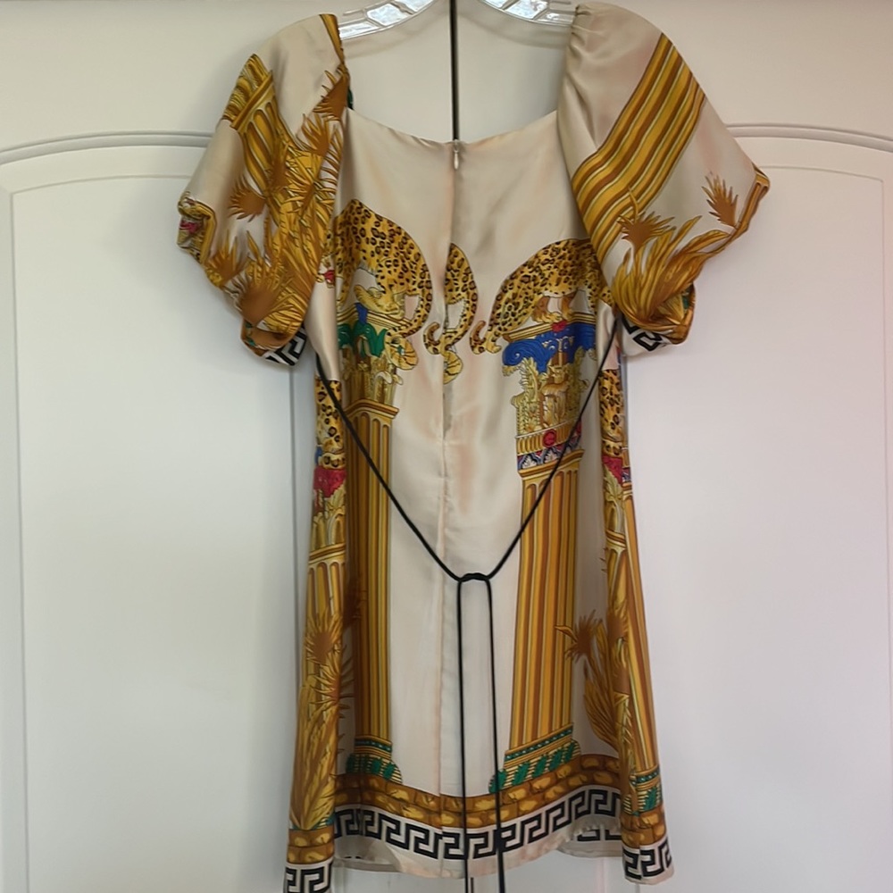 Voom Silk Dress 👗 - Picture 2 of 5